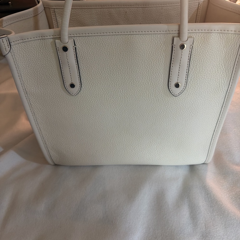 Kate Spade White Tote Bag - Picture 2 of 3